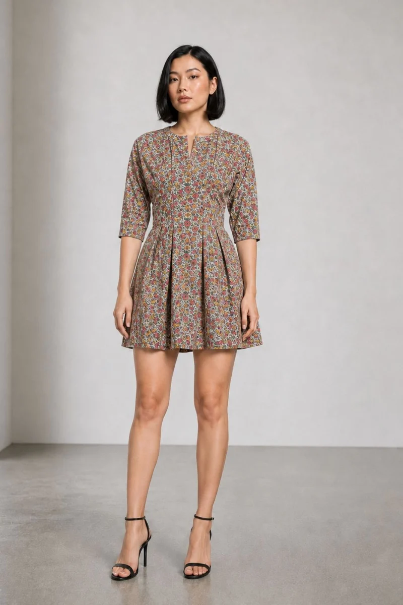 Talora|Cotton Split Crew Neck Pleated Mini Dress