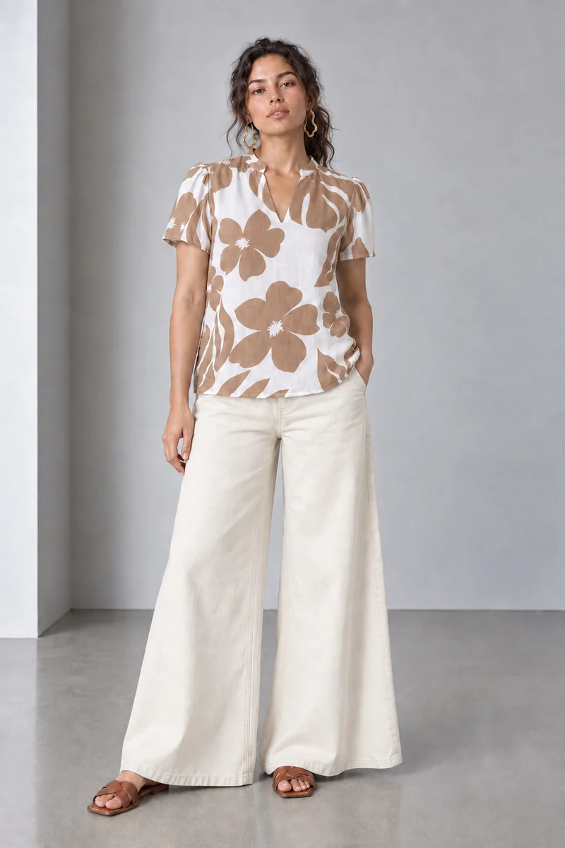 Iria|Gauze Botanical Printed Split Neck Top