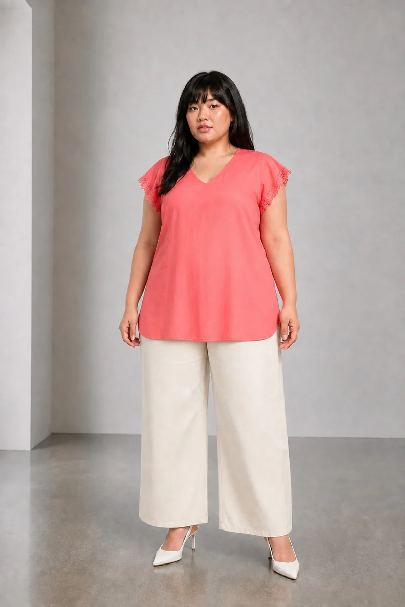 Corae|Cotton V Neck Lace Top