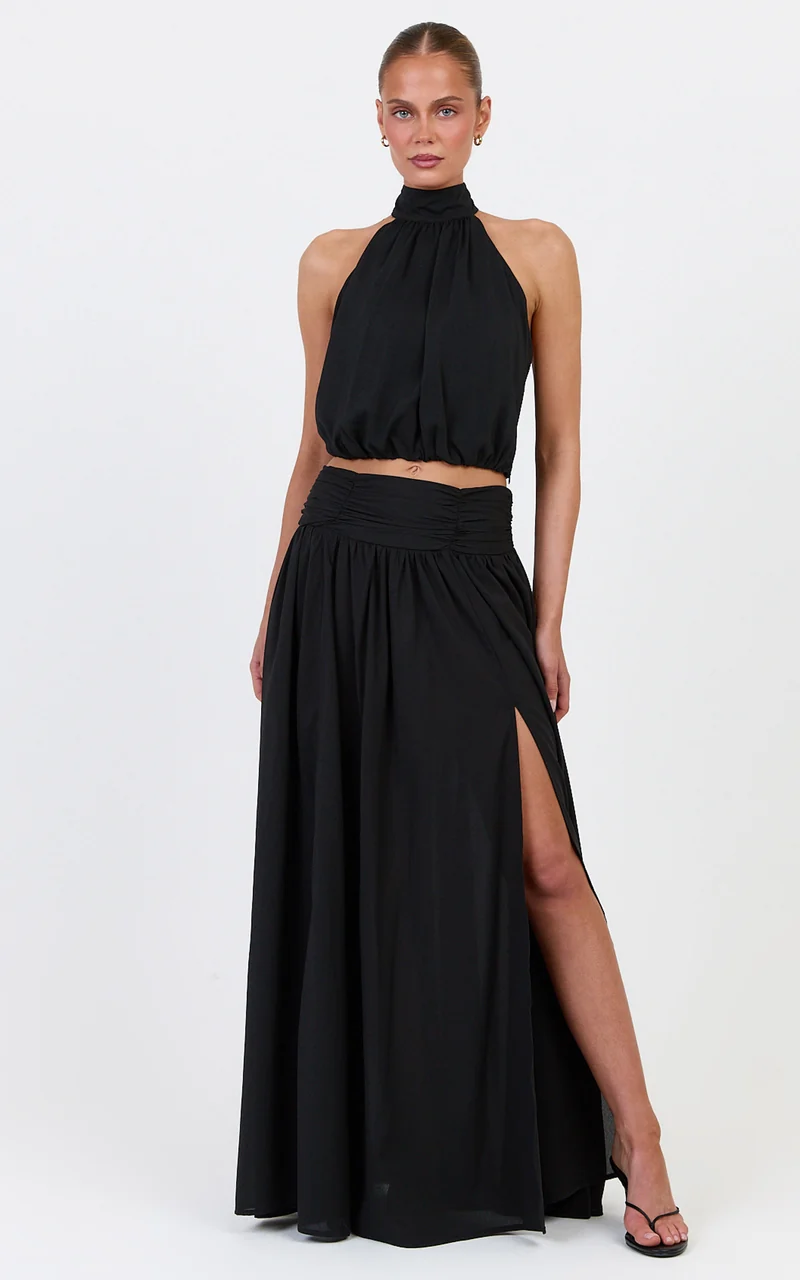Melanie Top - Halter Neck Top in Black