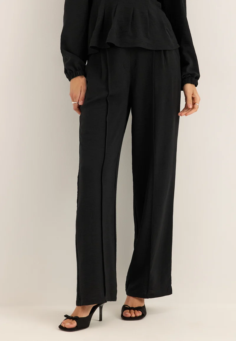 Crepe Front Seam Trousers