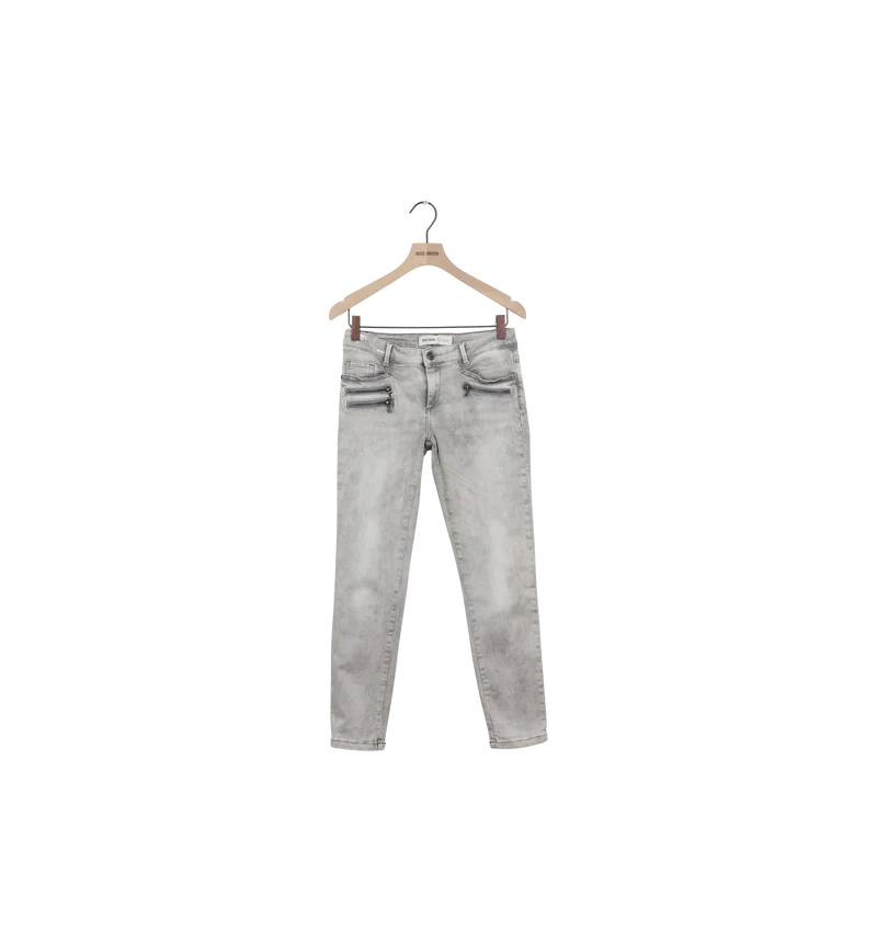 ReLoved - MMBerlin Zip 7/8 Pant / 25