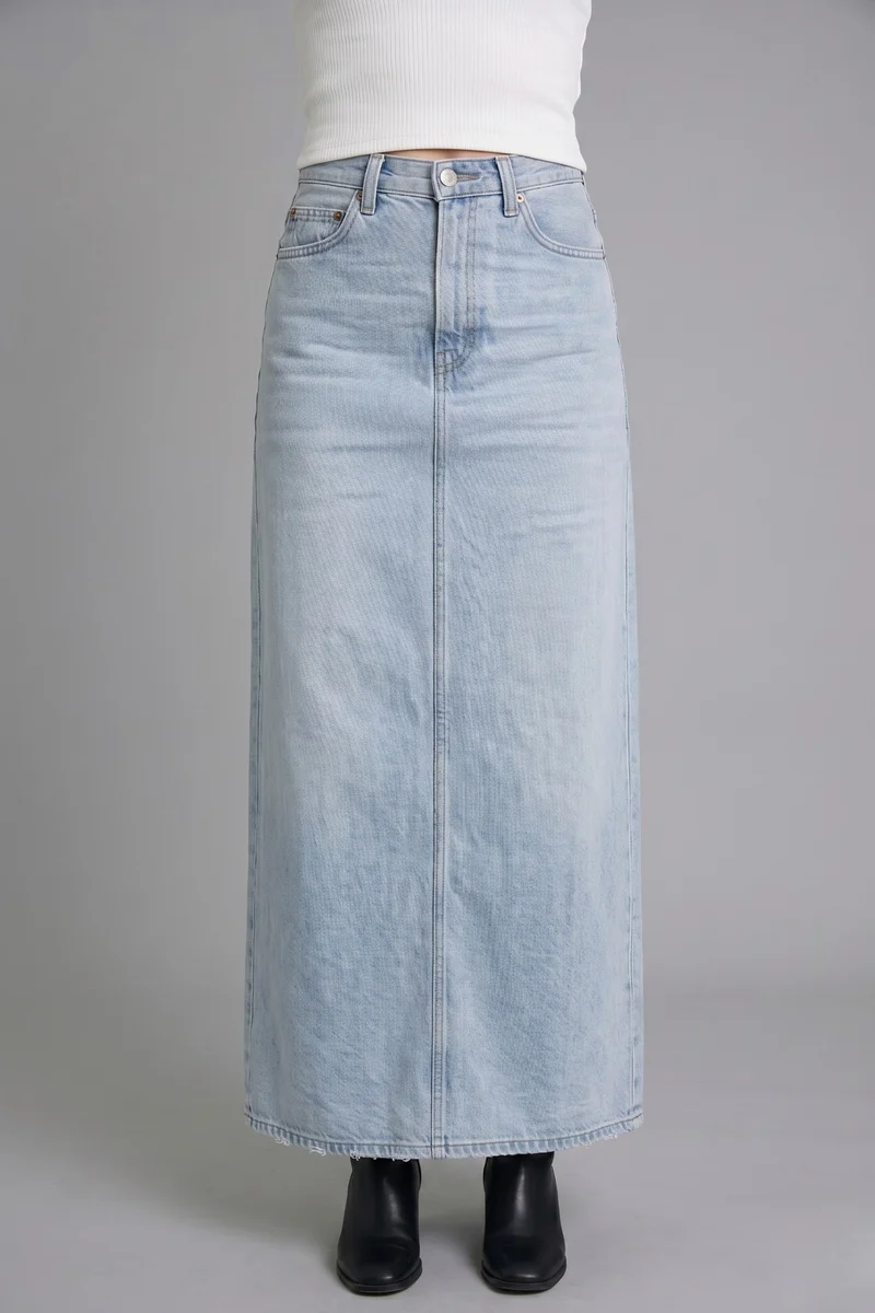 Solene|100% Cotton Frayed Hem Denim Skirt