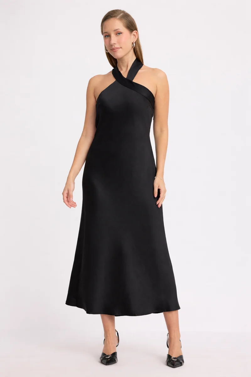 Elinae|Rescued Polyester Halter Neck Slim Dress