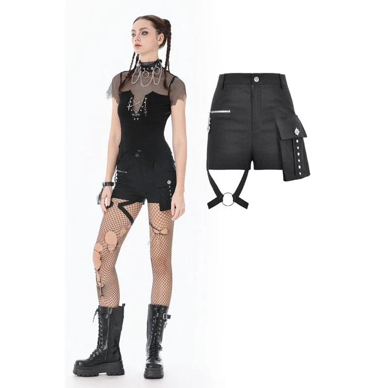 Damshorts med stora fickor och dragkedja och benrem