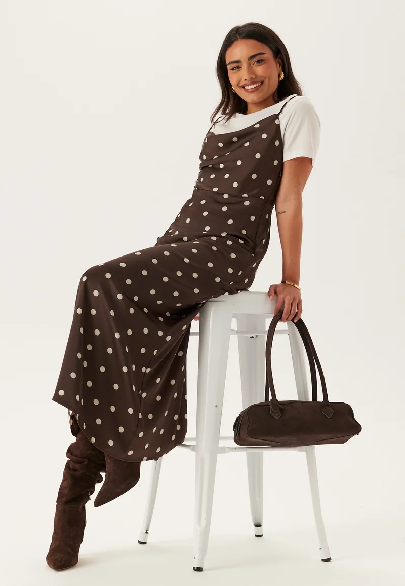 Viravenna Strap Ankle Dress