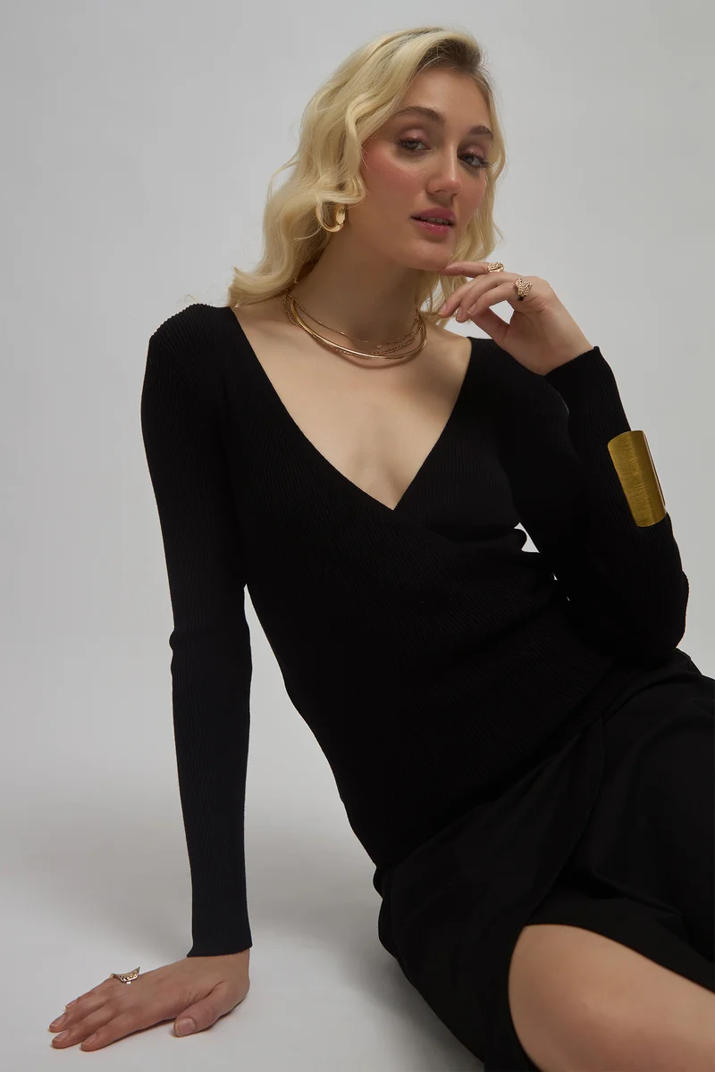 Barabara|Viscose Full Sleeve V-Knit Cardigan