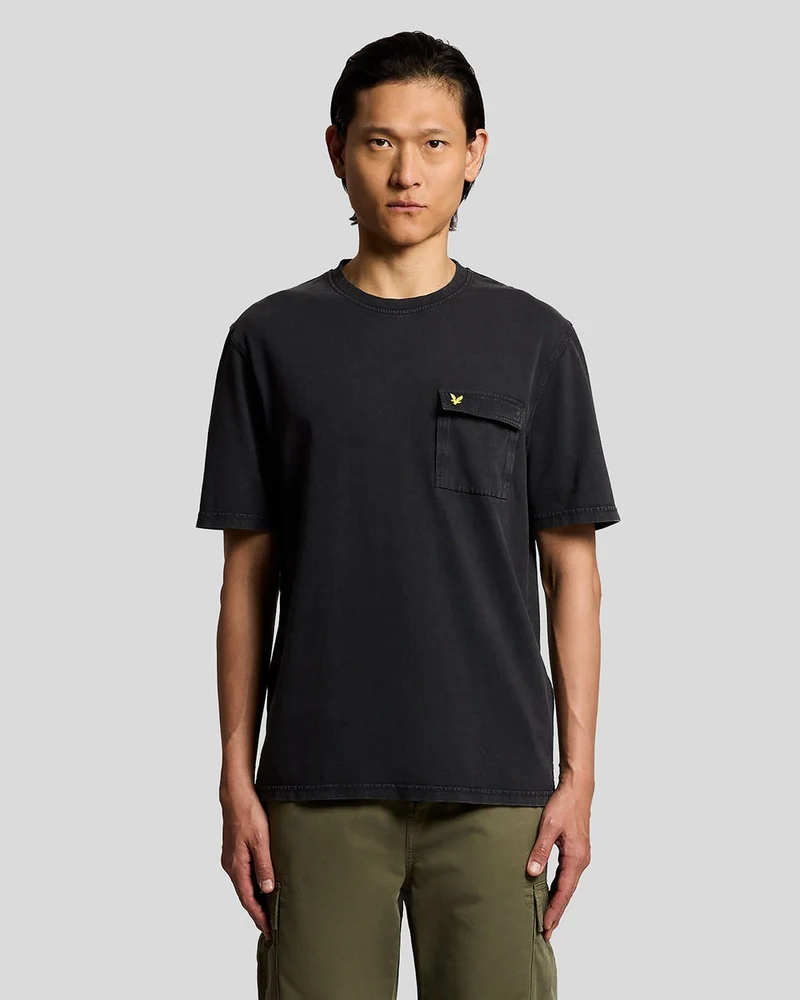 Lyle & Scott Herr T-shirt med cargoficka | Kolsvart