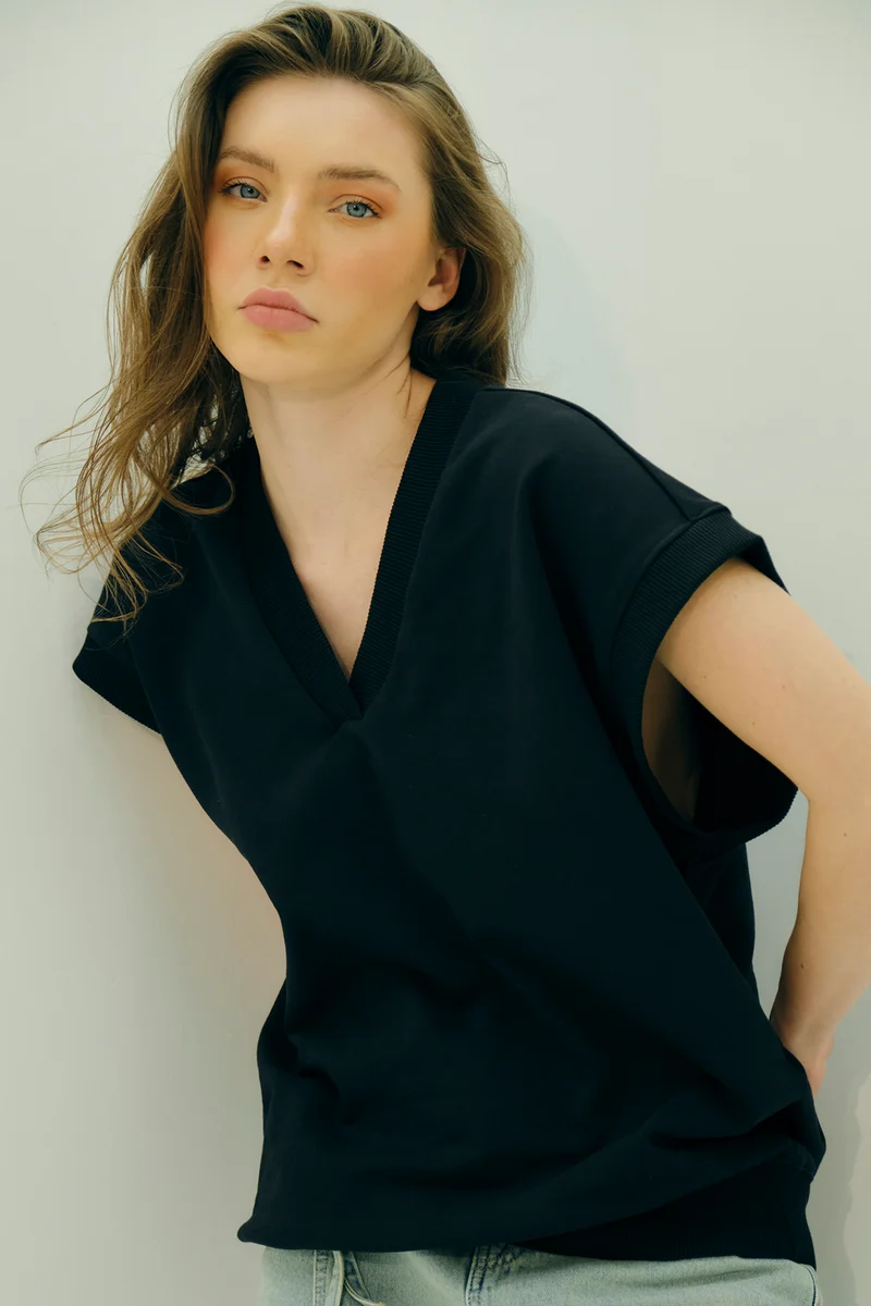 Zoey|Cotton Oversized Black T-Shirt