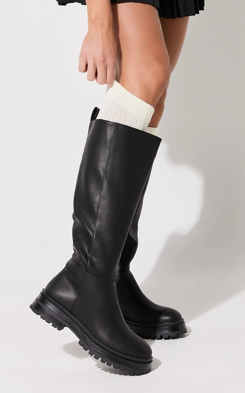 Nikki Socks - Thick Calf Length Socks in White
