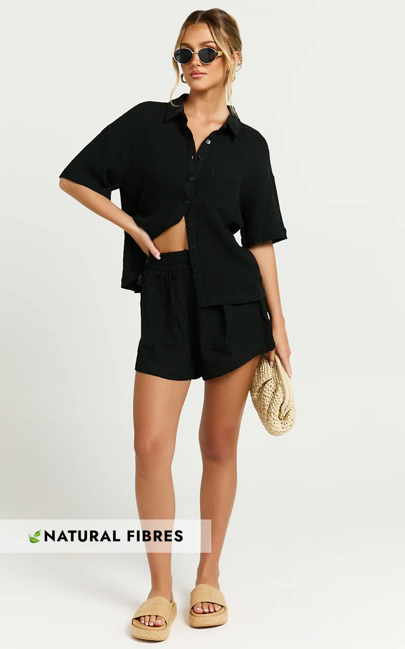 Donita Top - Button Up Shirt Top in Black