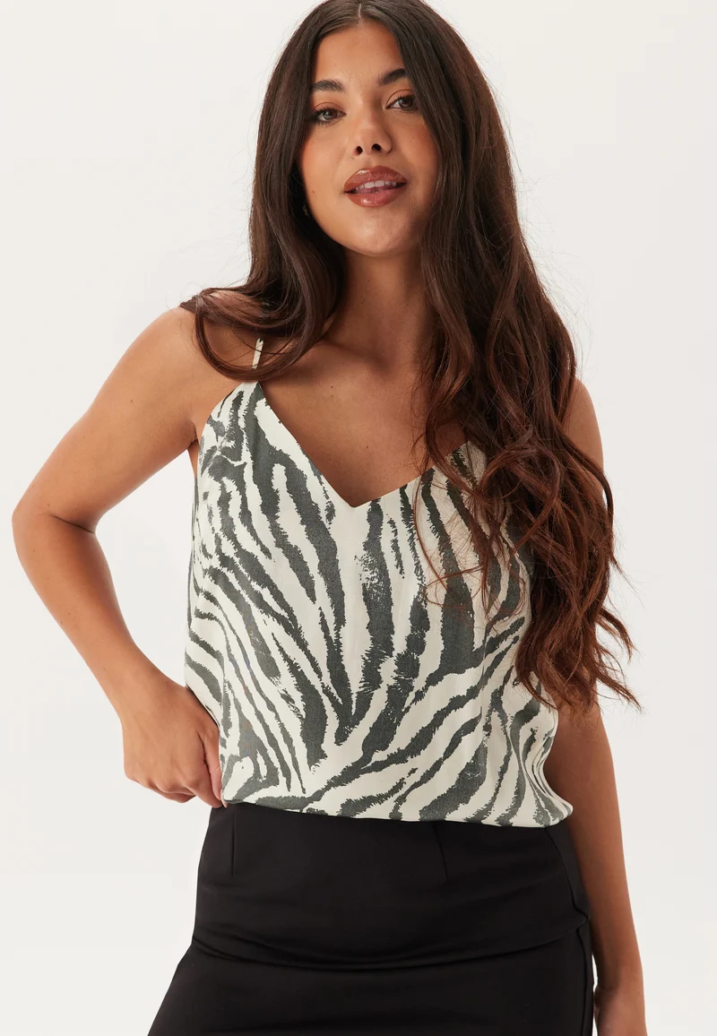 V-neck Shimmer Strap Singlet