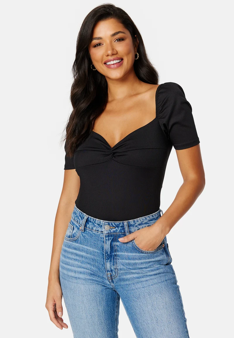 Robyn short sleeve top
