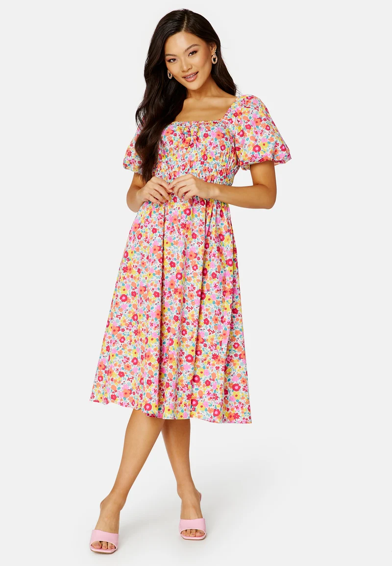 Laine Nia Sleeve Midi Dress