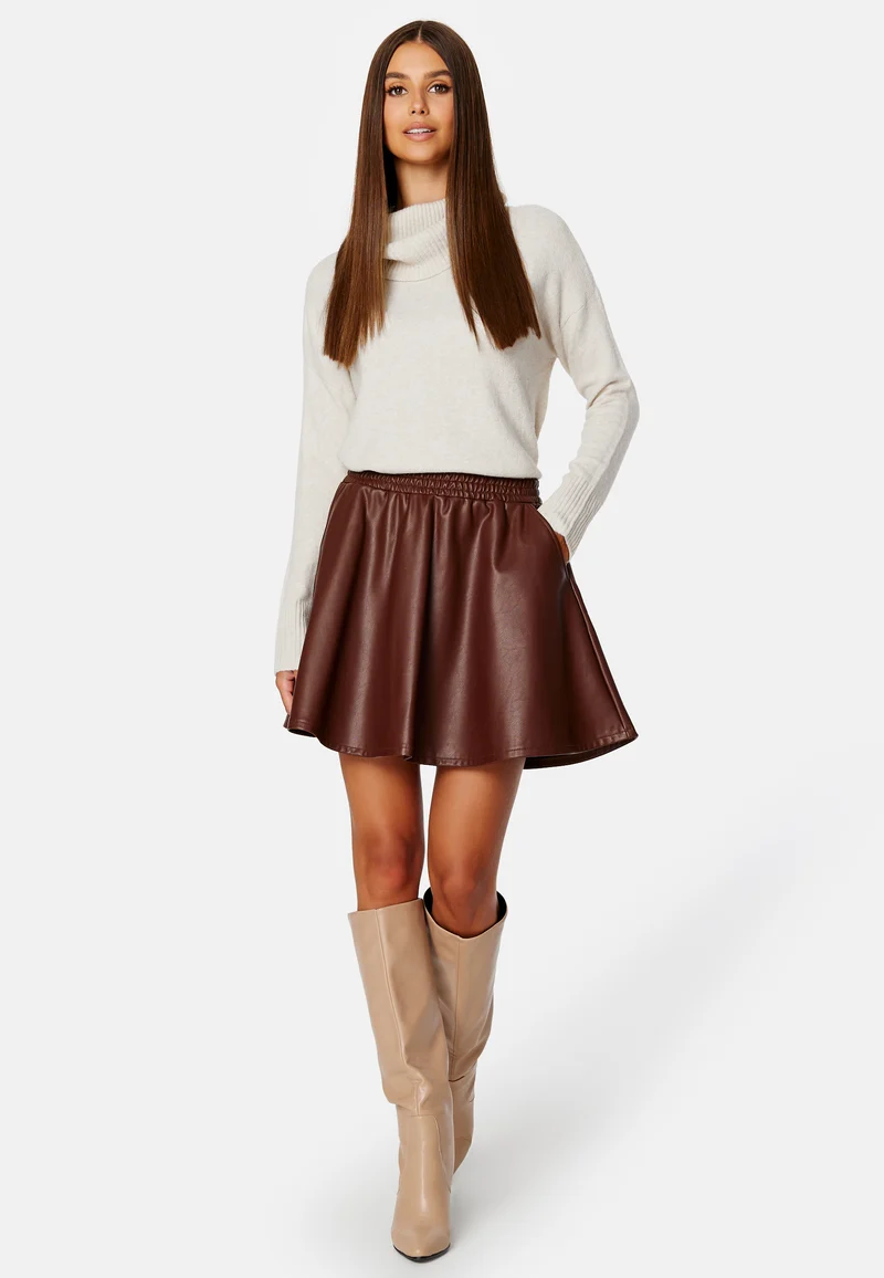 Dagmar RW Coated skater skirt