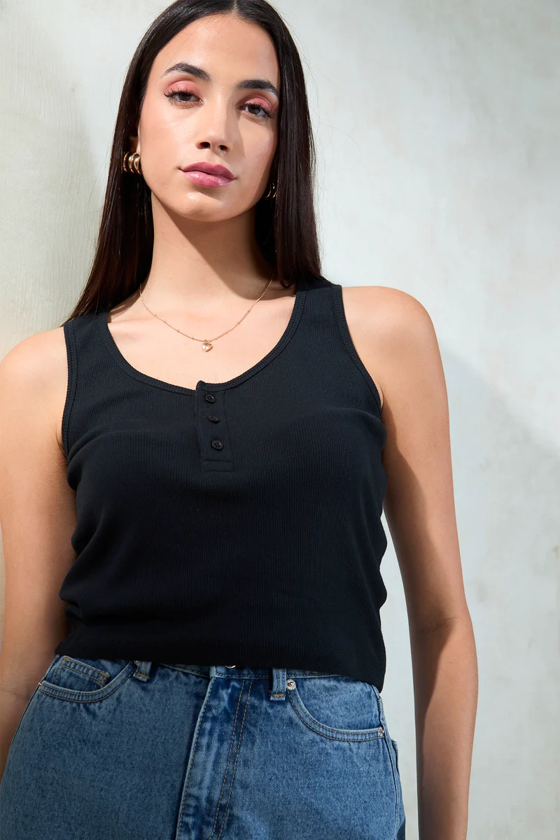 Vixen|100% Cotton Black Sleeveless Scoopneck Top