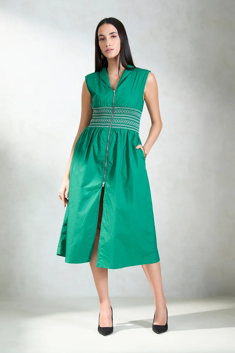 Gazelle|100% Cotton Waist Smocked Midi Dress