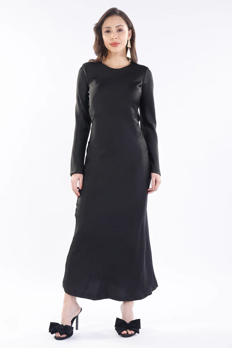 Fae|Satin Stylised Back Maxi Gown