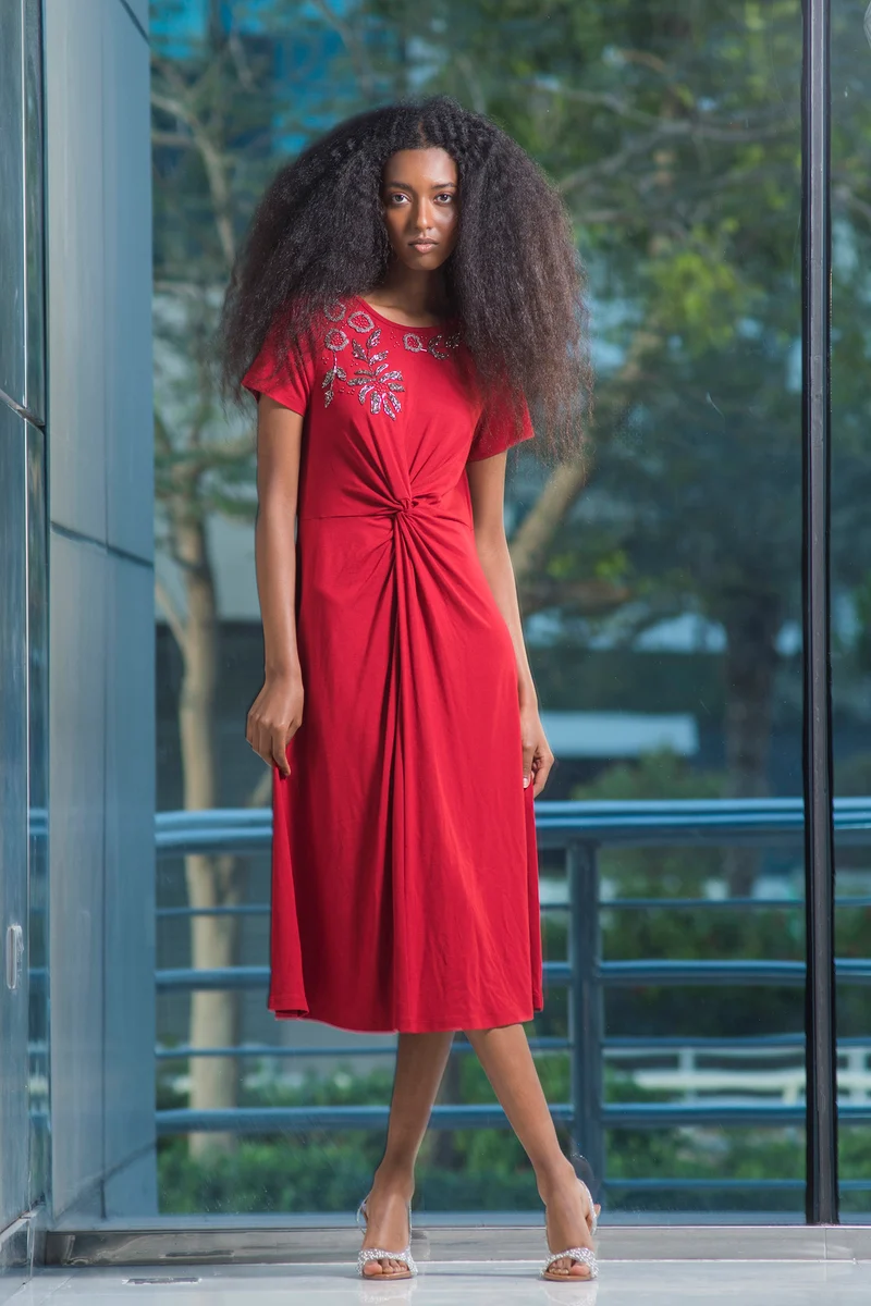 Roz|Viscose Stretch Twisted Waist Dress