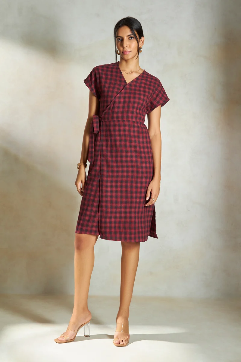 Amira|100% Cotton Red Checked Wrap Midi Dress