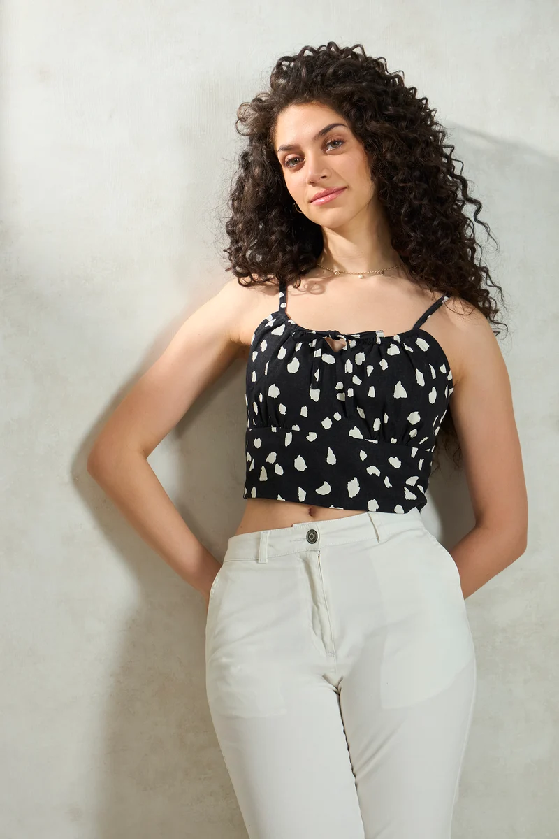 Aspen|Linen Printed Front Tie-Up Crop Top