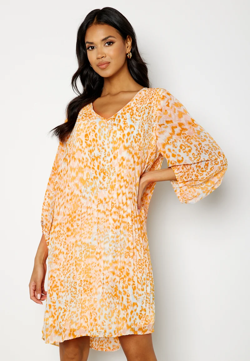 Nafuna Dress