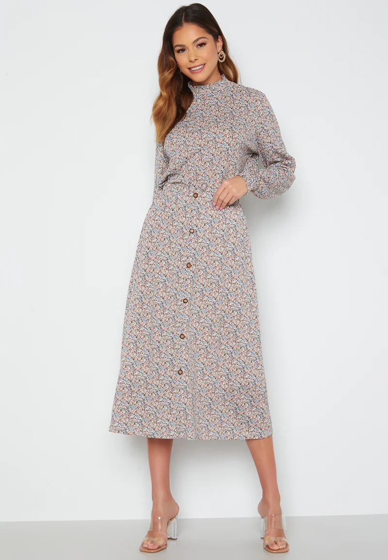 Pella Button Skirt