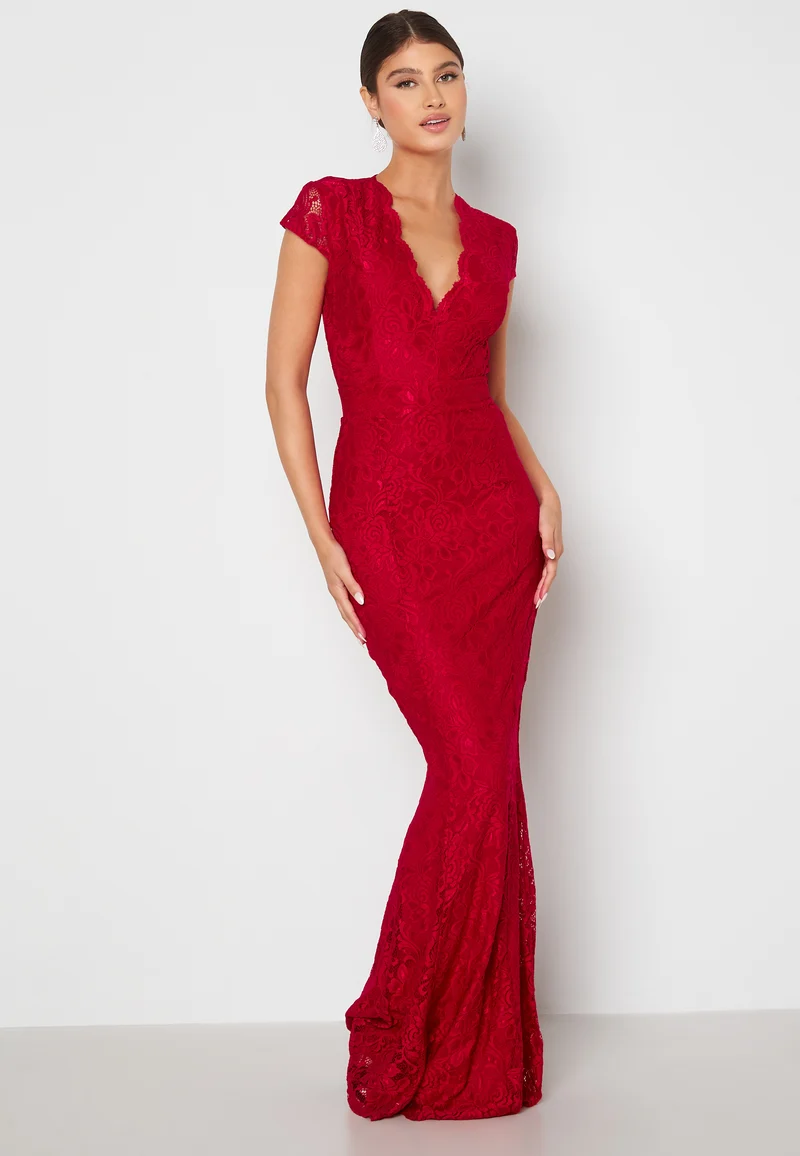 Valencia lace dress
