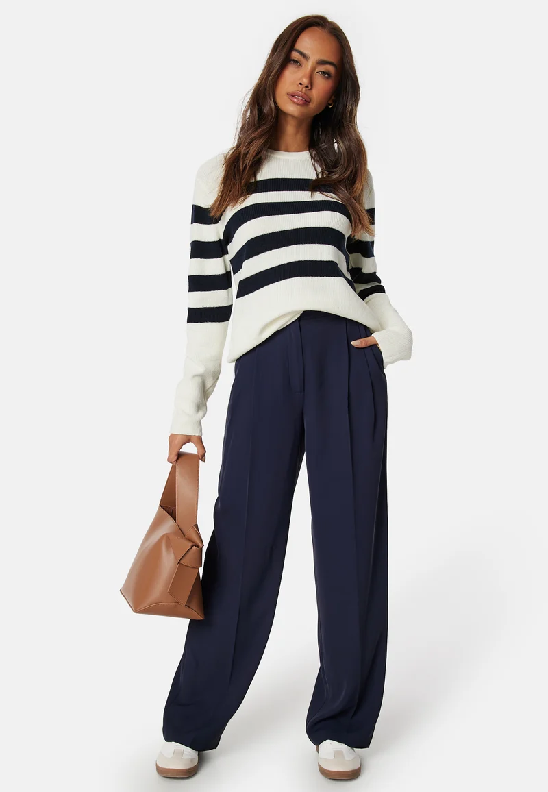 Striped O-neck Knitted Sweater