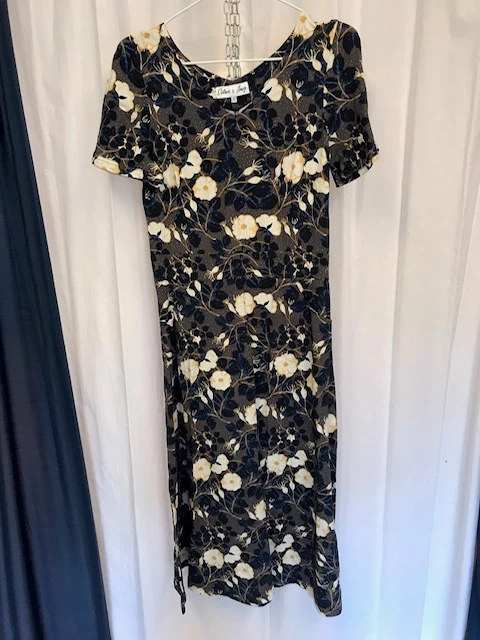 Secondhand: Kerstin - 40s flower grey - S