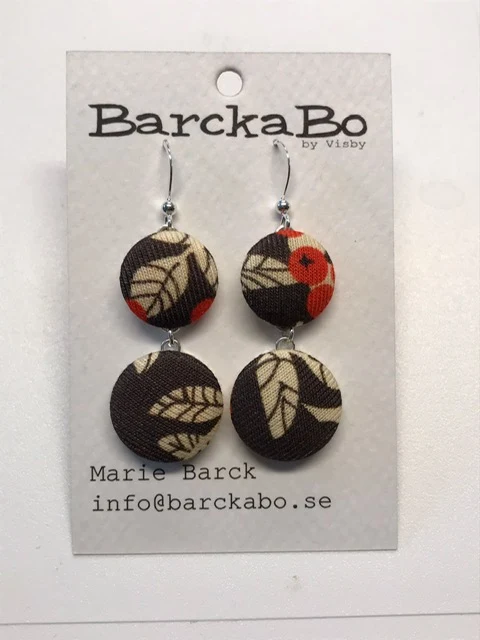 Barckabo örhänge krok fyra knappar - Rowanberries beige