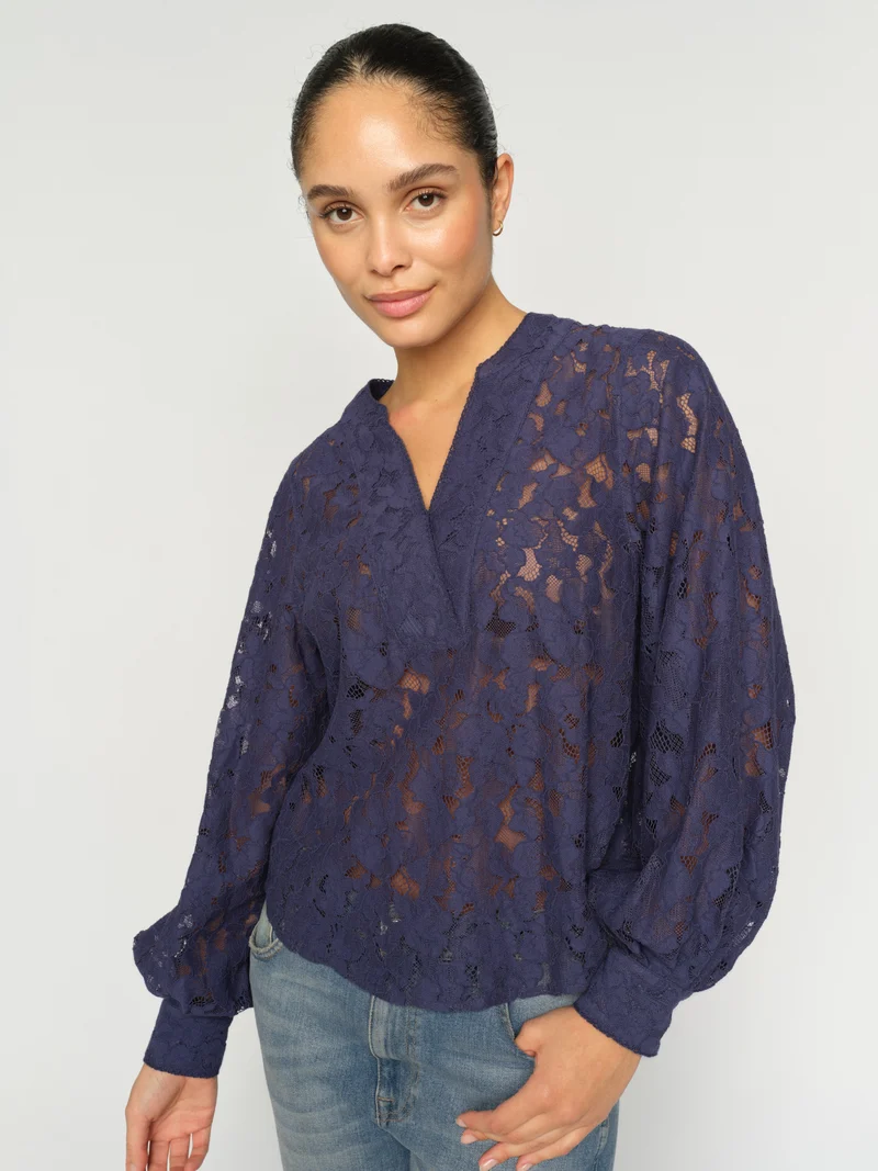 MMYen River Lace Blouse