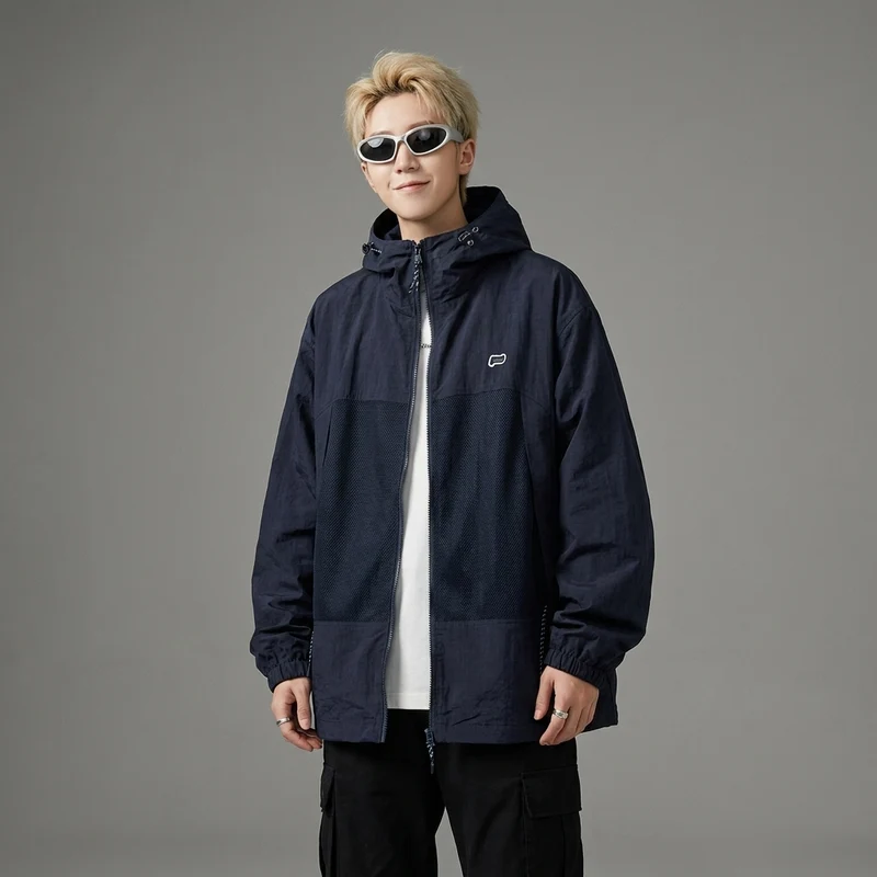 Veste à Capuche Légère
