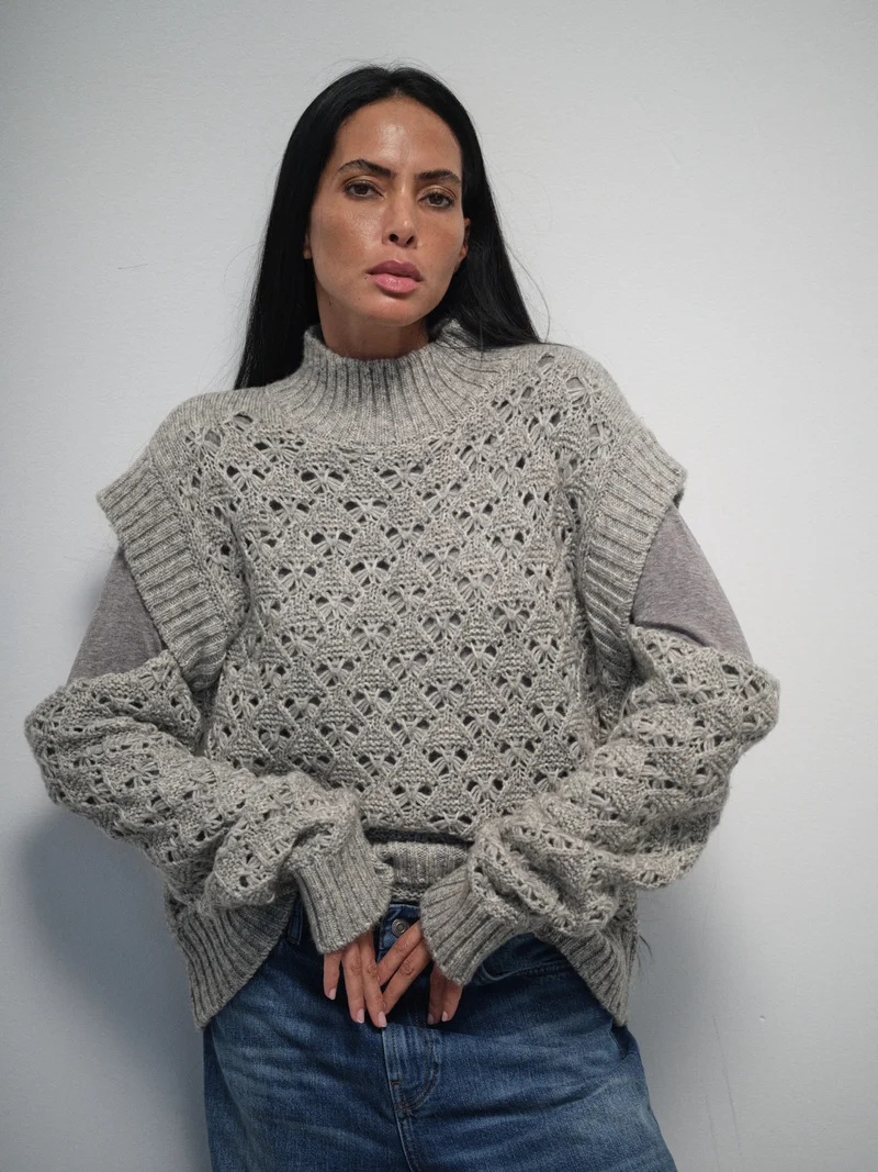 MMHTrivial Flo Knit