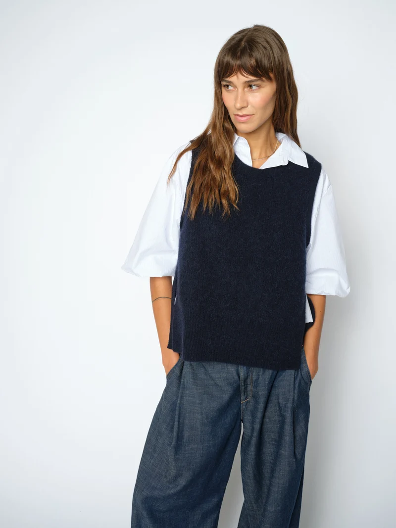 MMThora Tie Knit Vest