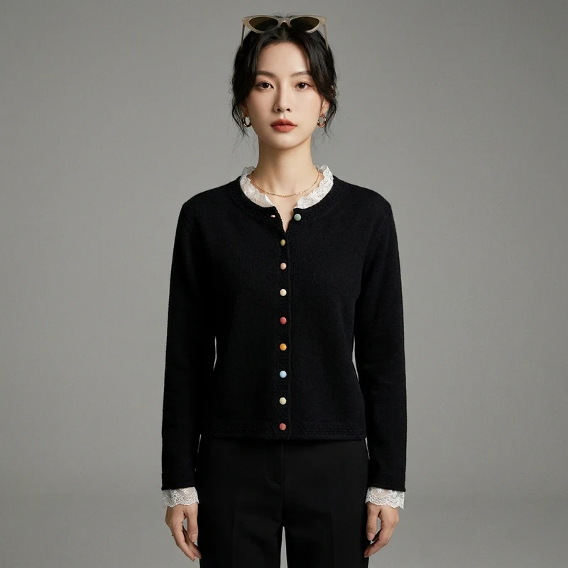 Cardigan Tricoté Boutons & Dentelle