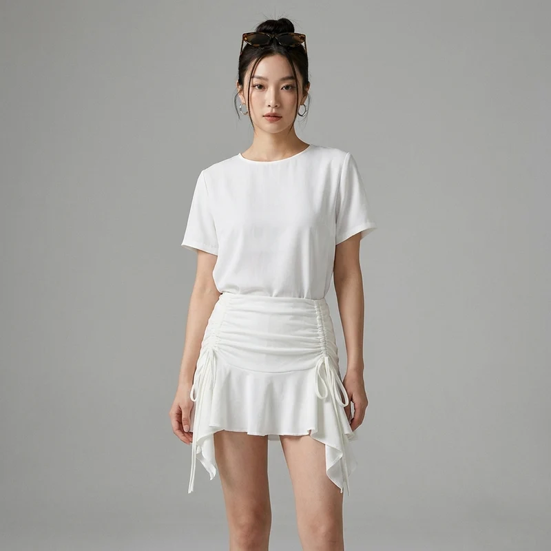 Jupe Courte Plissée Asymétrique