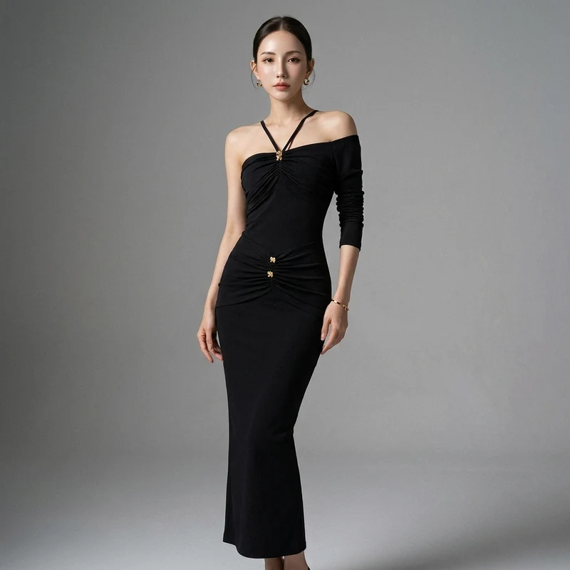 Robe Plissée Asymétrique