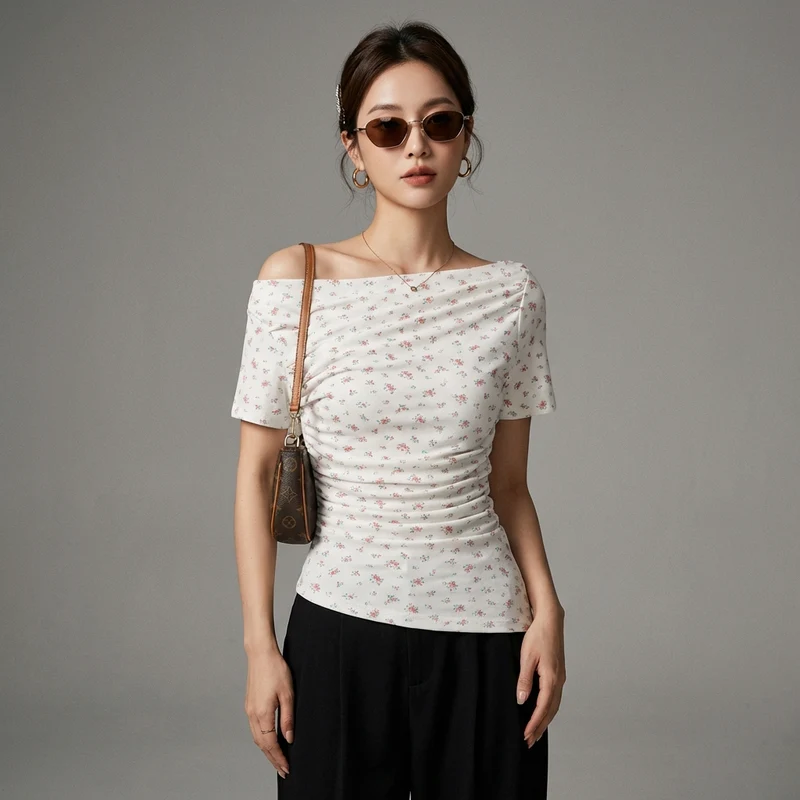 T-shirt Floral Épaule Dénudée
