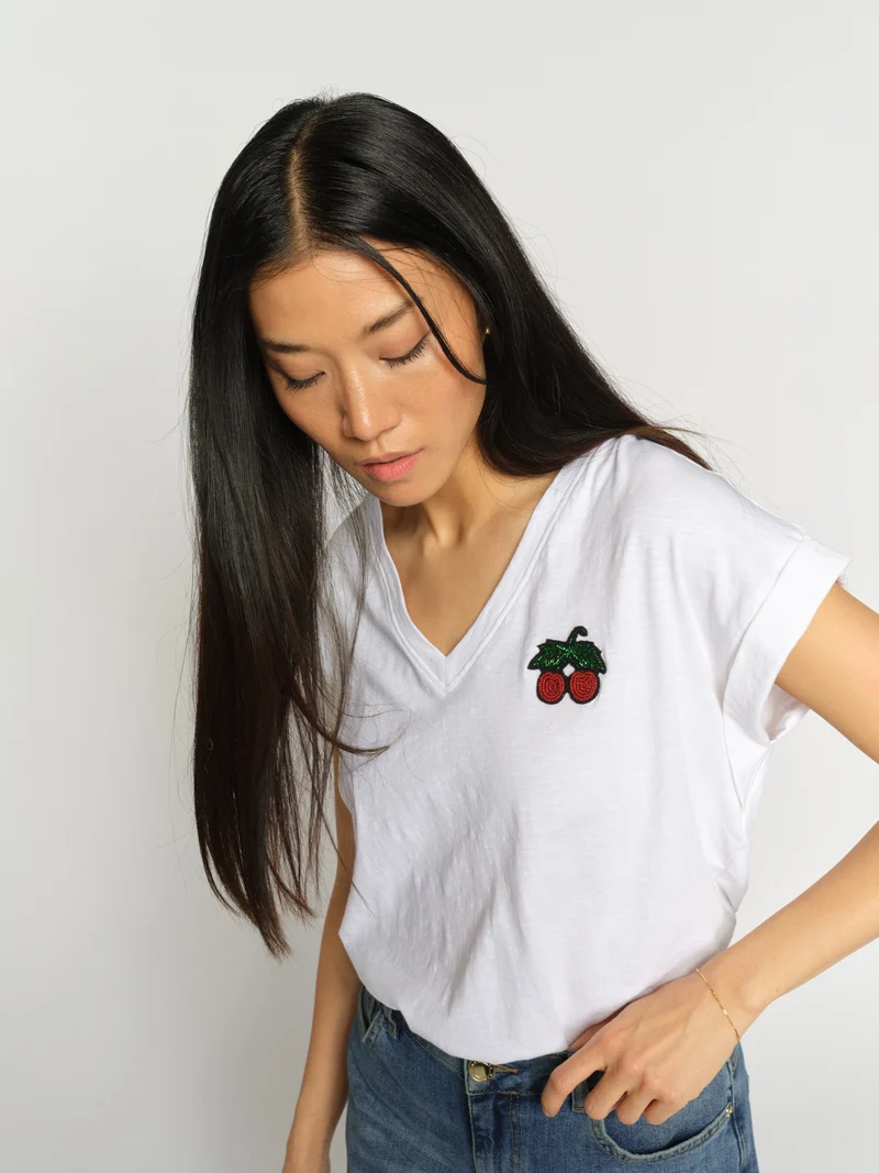 MMSilao V-Neck Tee