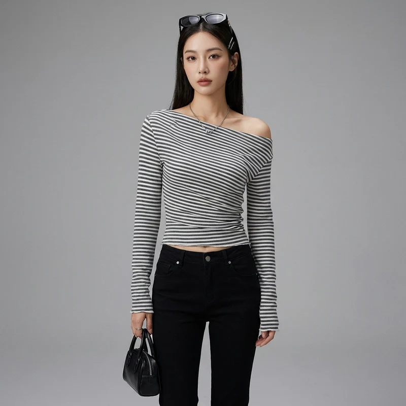Pull Asymétrique Rayé Élégant