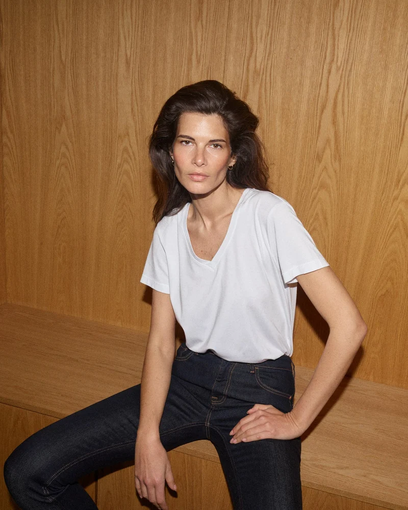 MMDala V-Neck Basic Tee