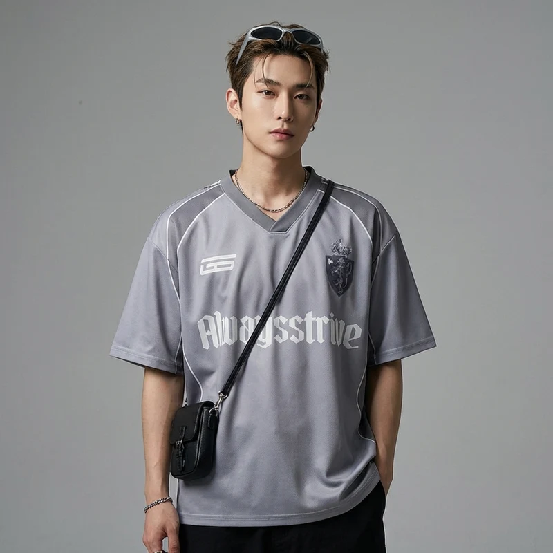 T-Shirt Oversize Col V Rétro