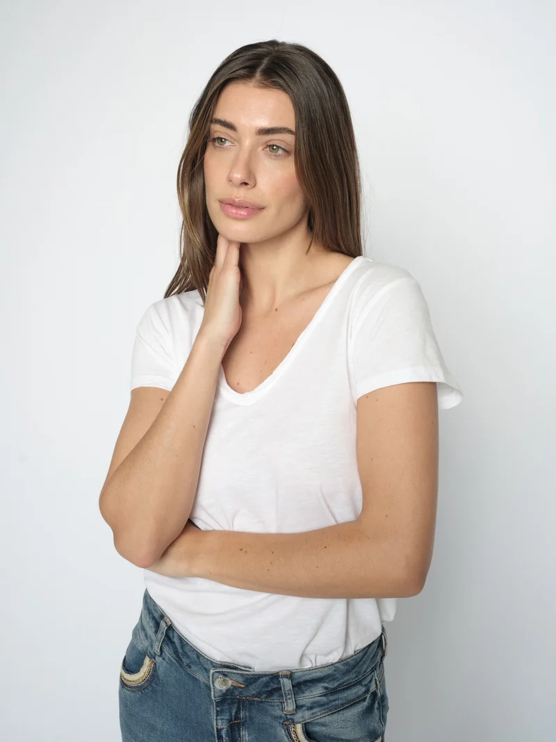 MMTulli V-Neck Basic Tee