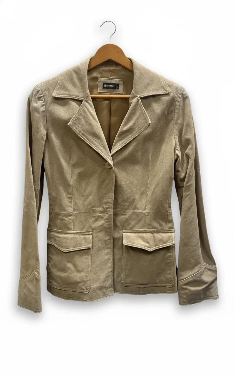 Repeat beige mockajacka