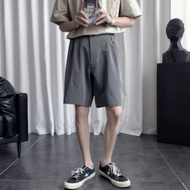 Short coréen à chaine
