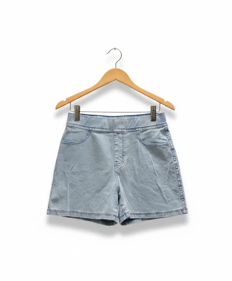 H&M ljusblå jeansshorts