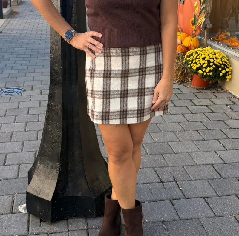 Manhattan Hush Mini Skirt