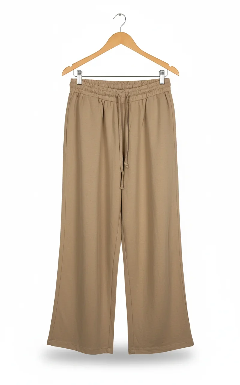 Gina Tricot vida byxor i ljus beige