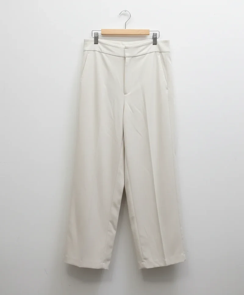 InWear ljusbeige plisserade byxor